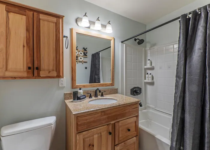Stylish 3br Retreat With Backyard Oasis Near Old Town Holiday home Scottsdale
